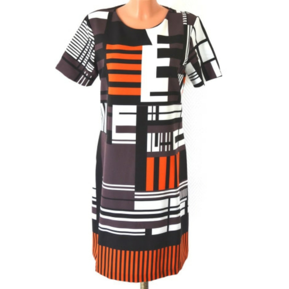 Save the Queen Dress  👗 NEW